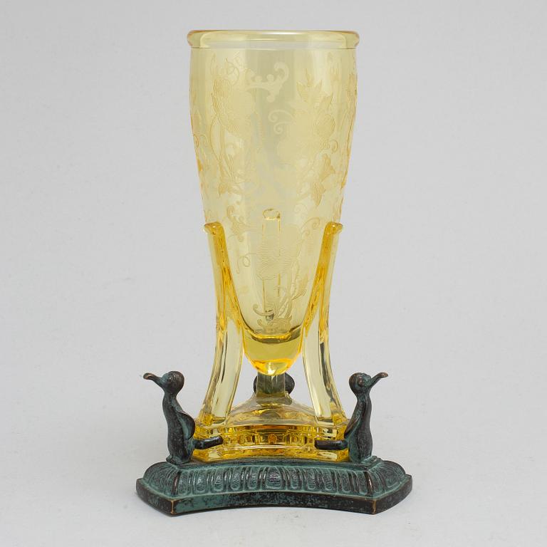 A glass and bronze vase, first half of the 20th Century.