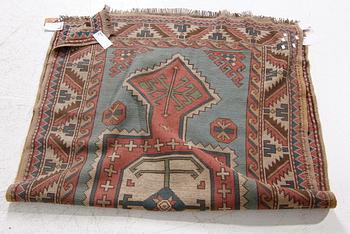 MATTA, Kazak, ca 190 x 117.
