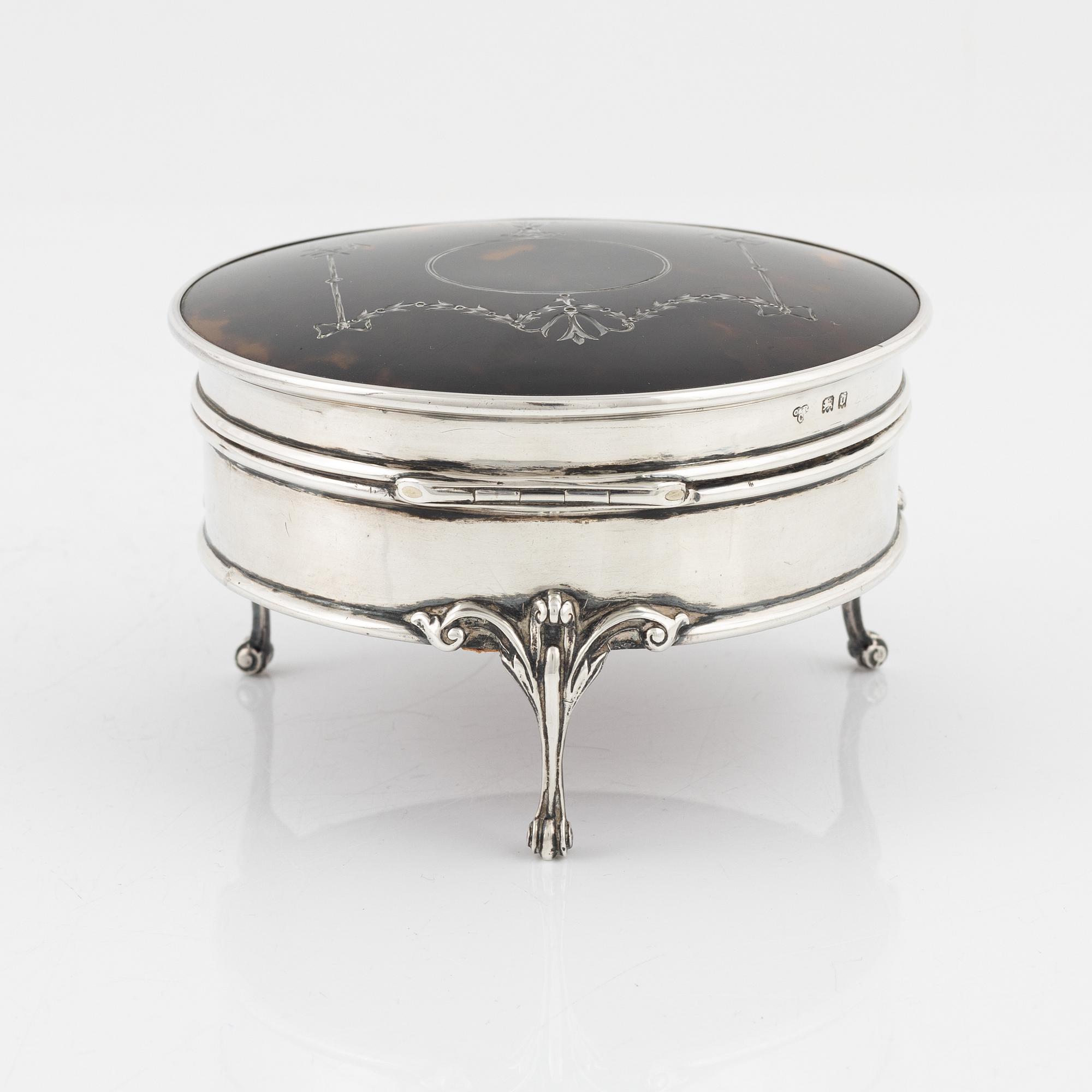 An English silver and tortoiseshell jewellery box, marks of Charles & Richard Comyns, London 1919,