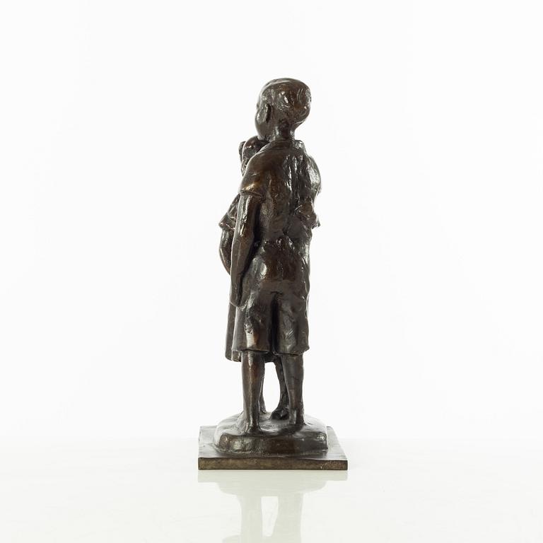 Gudmar Olovson, sculpture. Signed. Numbered. Foundry mark. Bronze, height 31 cm, length 15 cm.