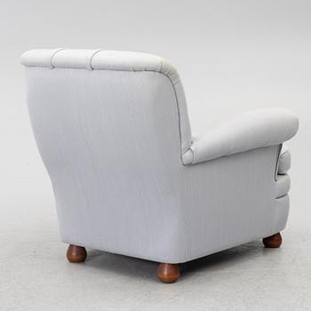 Josef Frank, fåtölj med fotpall, modell 336, Firma Svenskt Tenn.