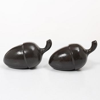 Eva Schildt and Maja Sten, doorstops, a pair, “Ekollon”, Firma Svenskt Tenn.