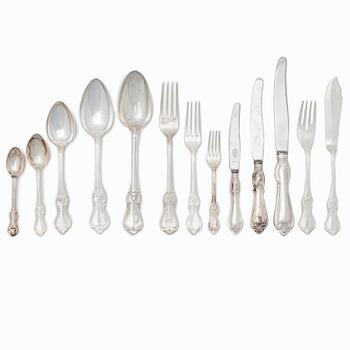 Besticksuppsättning i schatull, silver, 143 delar, "Olga", mestadels GAB & C.G.Hallberg Stockholm, 1872-1961.