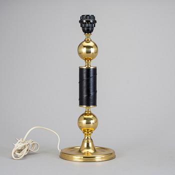 BORDSLAMPA, 1900-talets andra hälft.