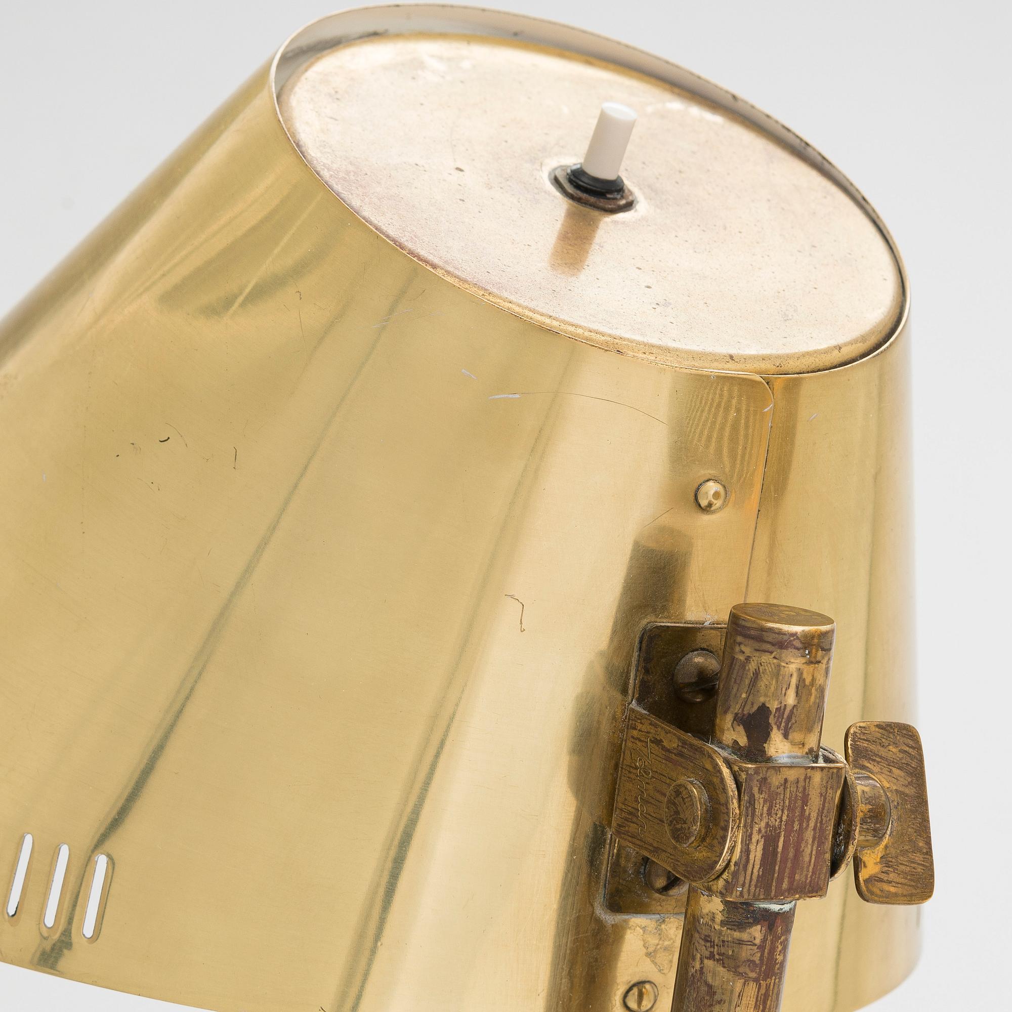 Paavo Tynell, two mid-20th century '9227' table lamps for Taito and Idman.