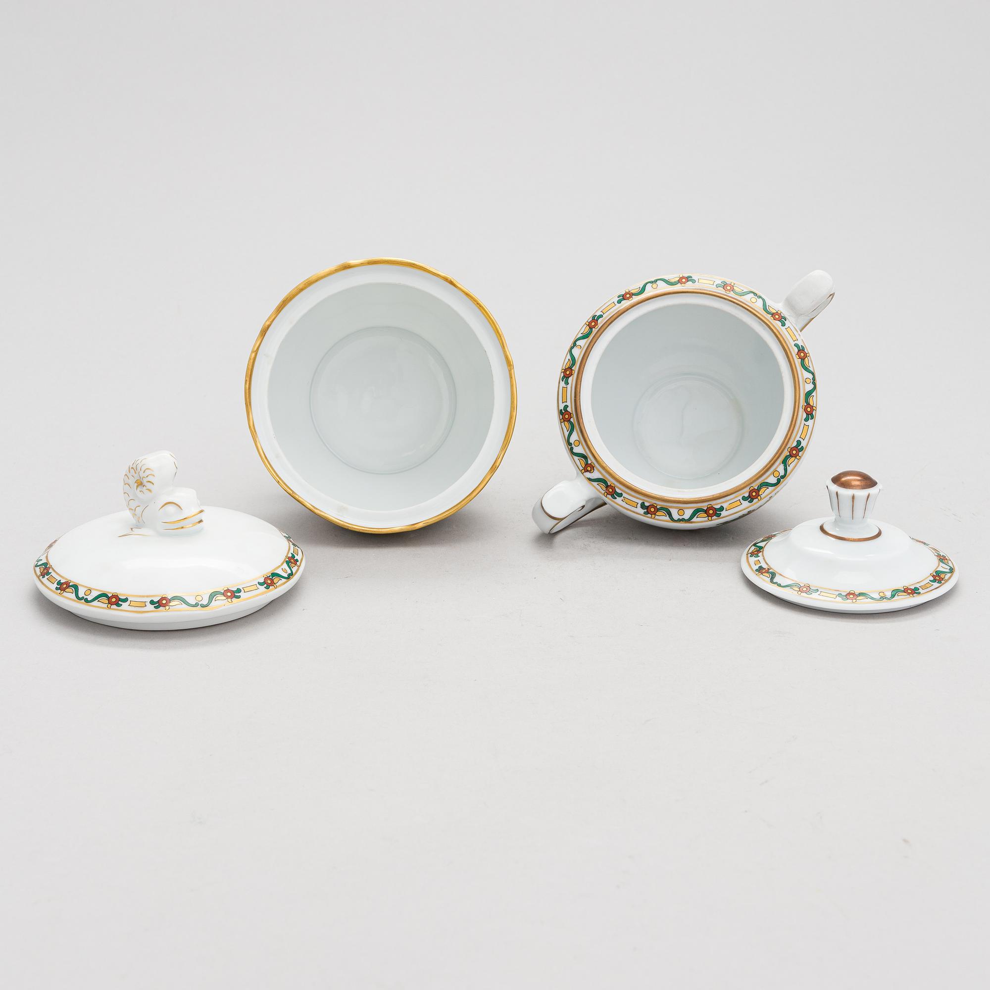 A ca 23-piece Dragon decorated coffee set, Arabia Finland 1920s-30s.