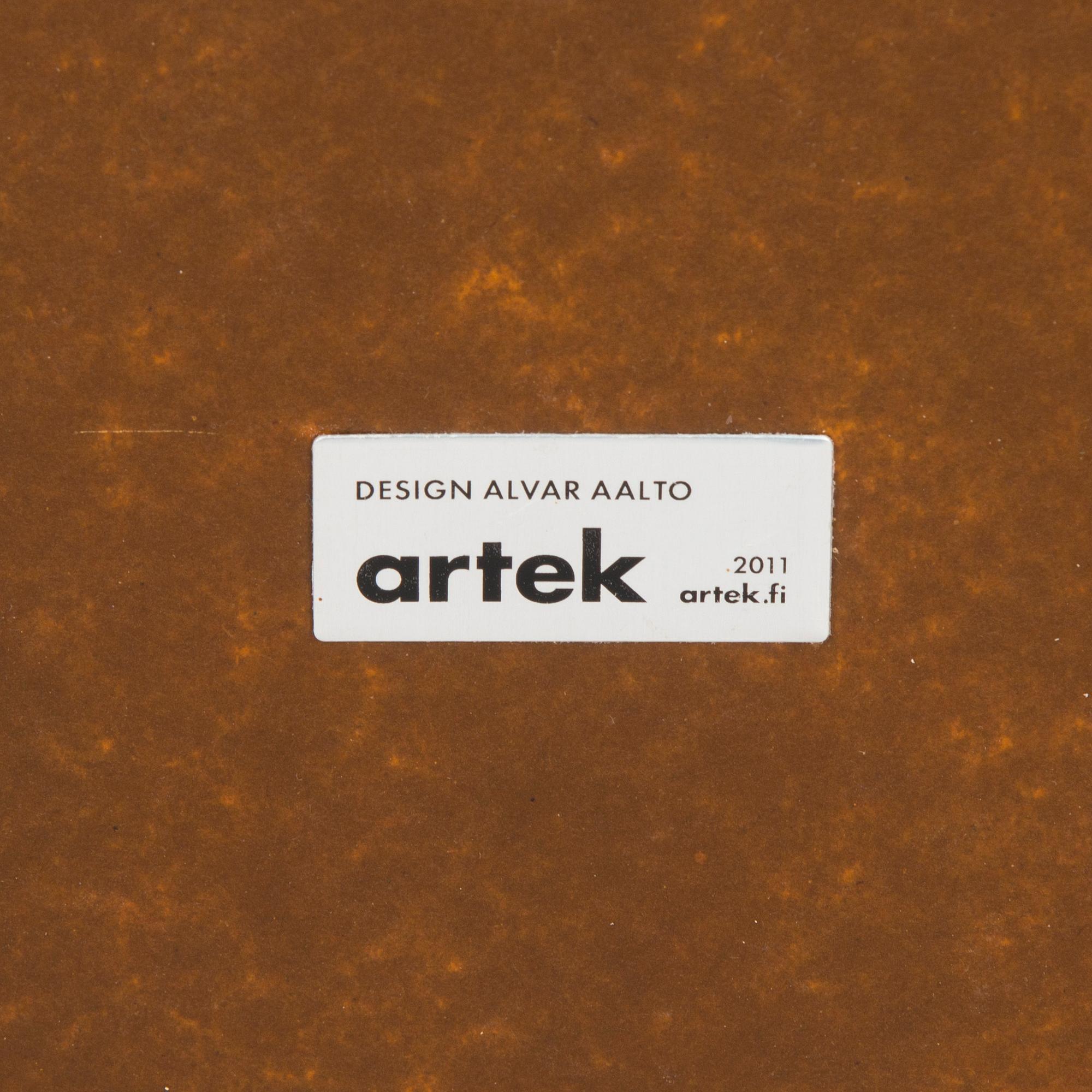 Alvar Aalto, satsbord, 3 delar, modell 88 ABC för Artek 2010/ 2011.