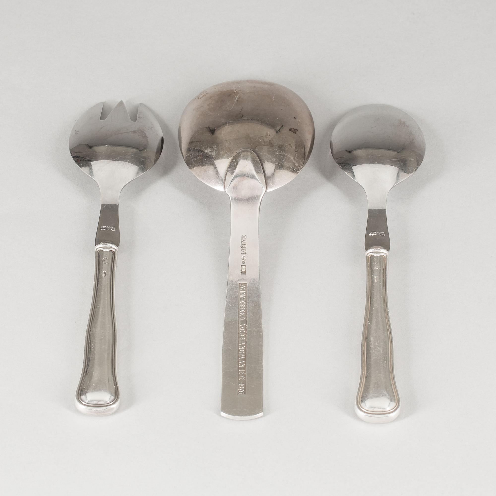 UPPLÄGGNINGSBESTICK, 3 st, silver. Danmark och Sverige. Total vikt ca 242 g inkl blad i rostfritt stål.