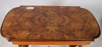 SALONGSBORD, nyrenässans, sent 1800-tal.