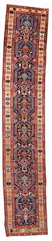 281. MATTO, a semi-antique Azerbaijan, ca 545,5 x 102,5 cm (as well as one end with 2 cm flat weave).