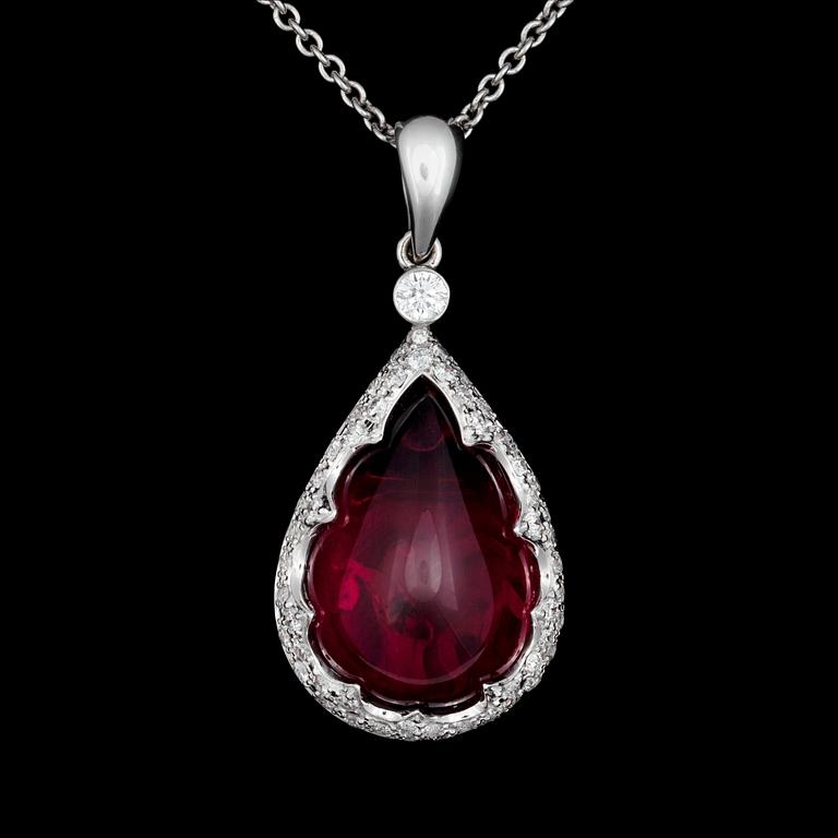 COLLIER, cabochonslipad rubellit samt diamanter tot. ca 0,60ct.