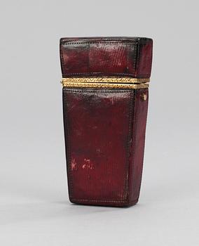 A 19th cent small gold and leather sew case, marks of Jöns P. Möller, Helsingborg 1807-31.