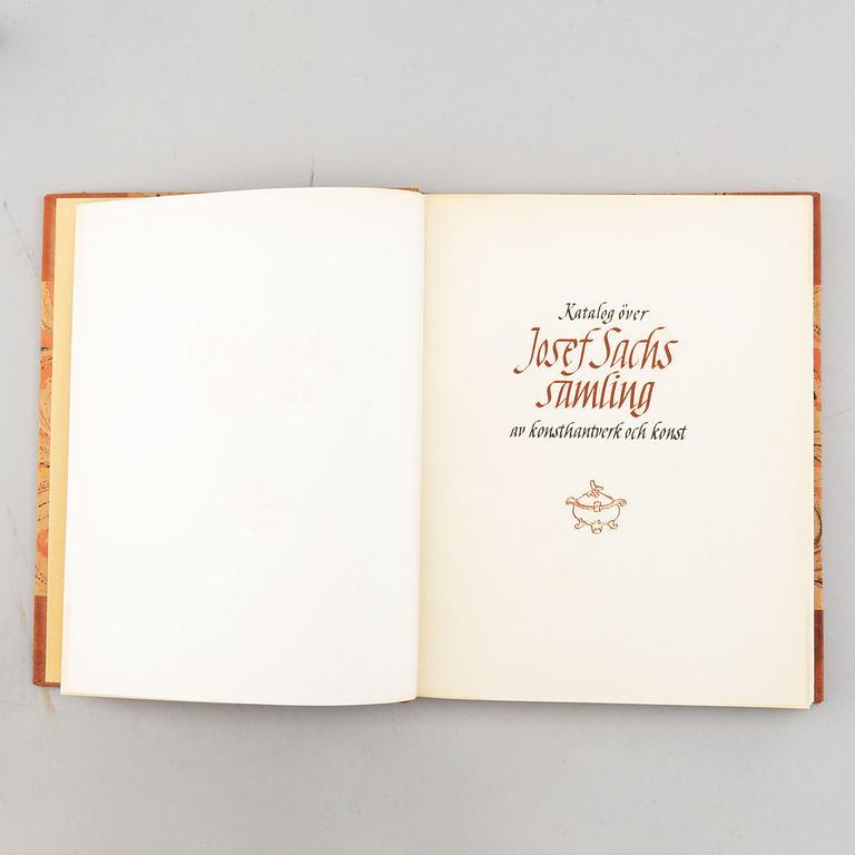 Böcker, 3 st, kataloger, bl.a. "Waldemarsuddes Konstsamling" med dedikation av Prins Eugen 1942.