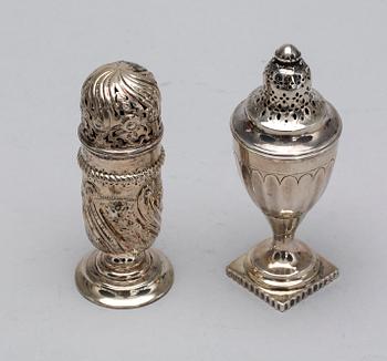 STRÖARE, 2 st, silver bl.a London, England.