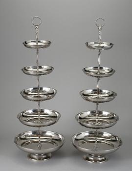 ETAGERER, ett par, 2000-tal.