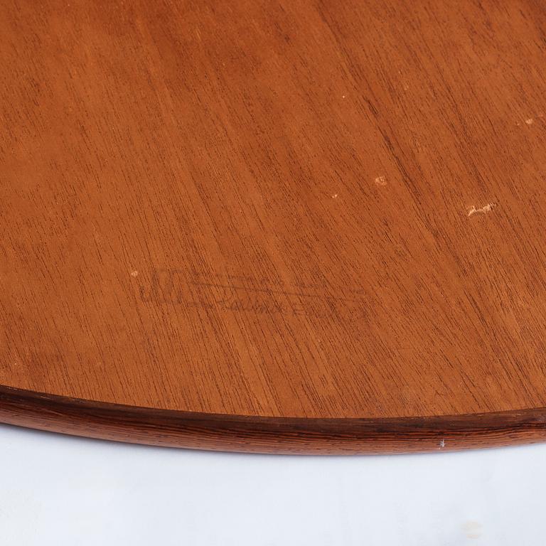 Karl Erik Ekselius, a rosewood veneered dining table, J.O. Carlssons Möbel AB, Vetlanda, 1960-70s.