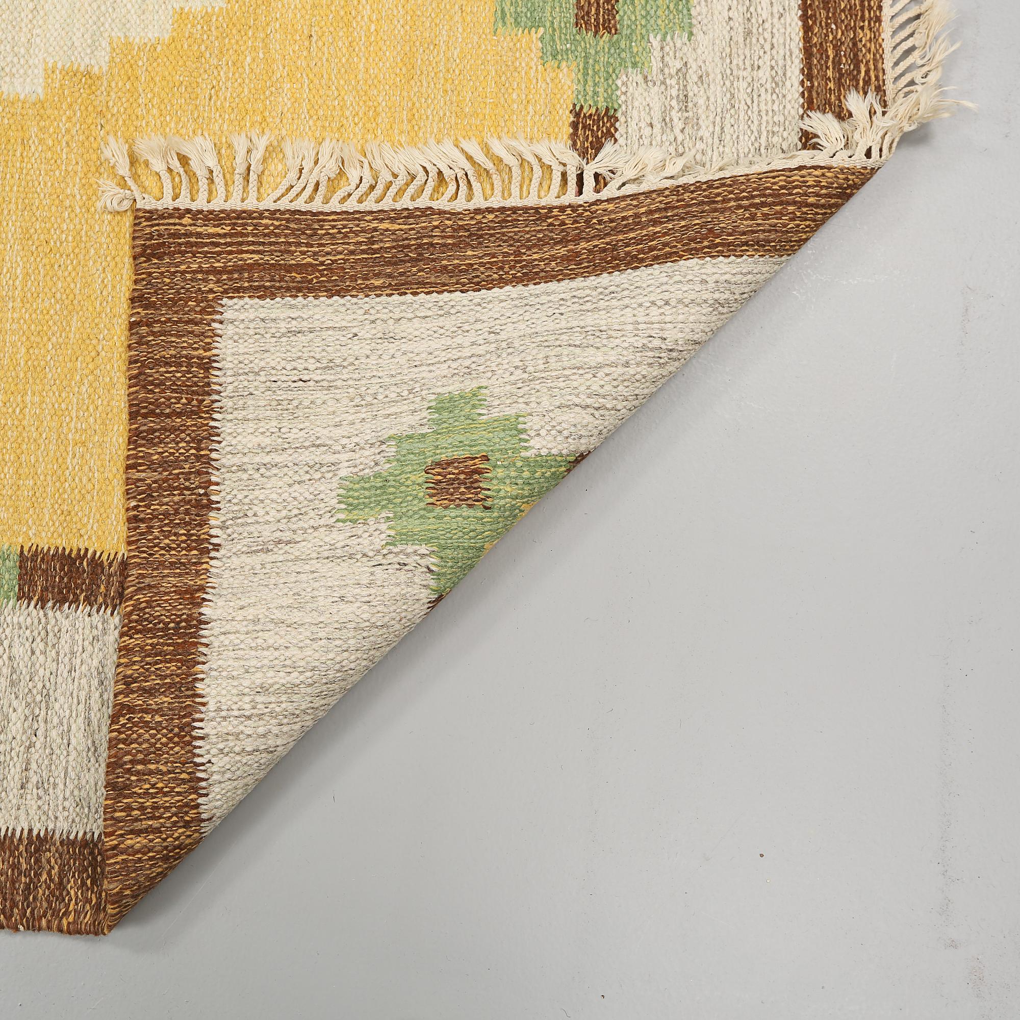 MATTA, rölakan, signerad SH, (Svensk Hemslöjd), 237x145 cm.