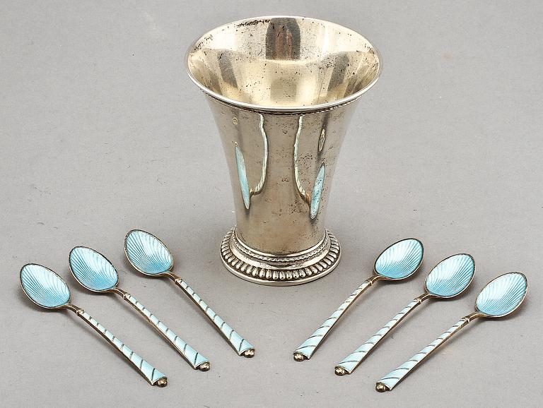 EMALJSKEDAR, 6 st, Ela, Danmark samt BÄGARE, silver, Uppsala 1934.