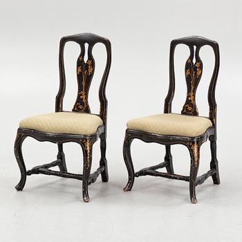 Stolar, ett par, rokoko, 1700-talets andra hälft.