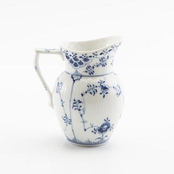 Royal Copenhagen, service pieces, 23 pcs, "Musselmalet", Royal Copenhagen, Denmark.