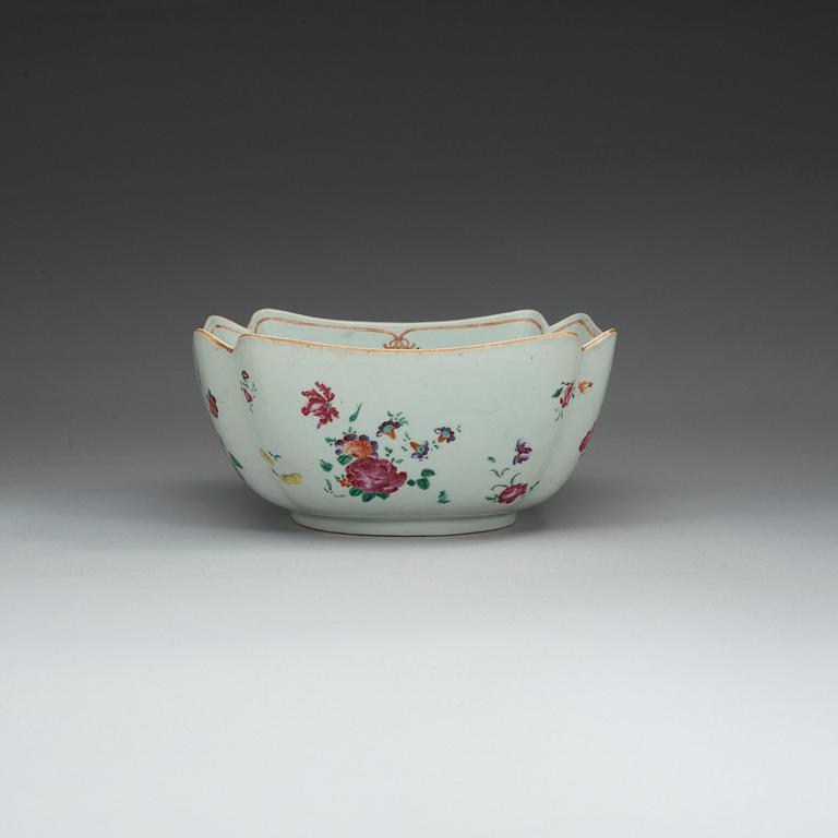 SKÅL, kompaniporslin. Qing dynastin, Qianlong (1736-95).