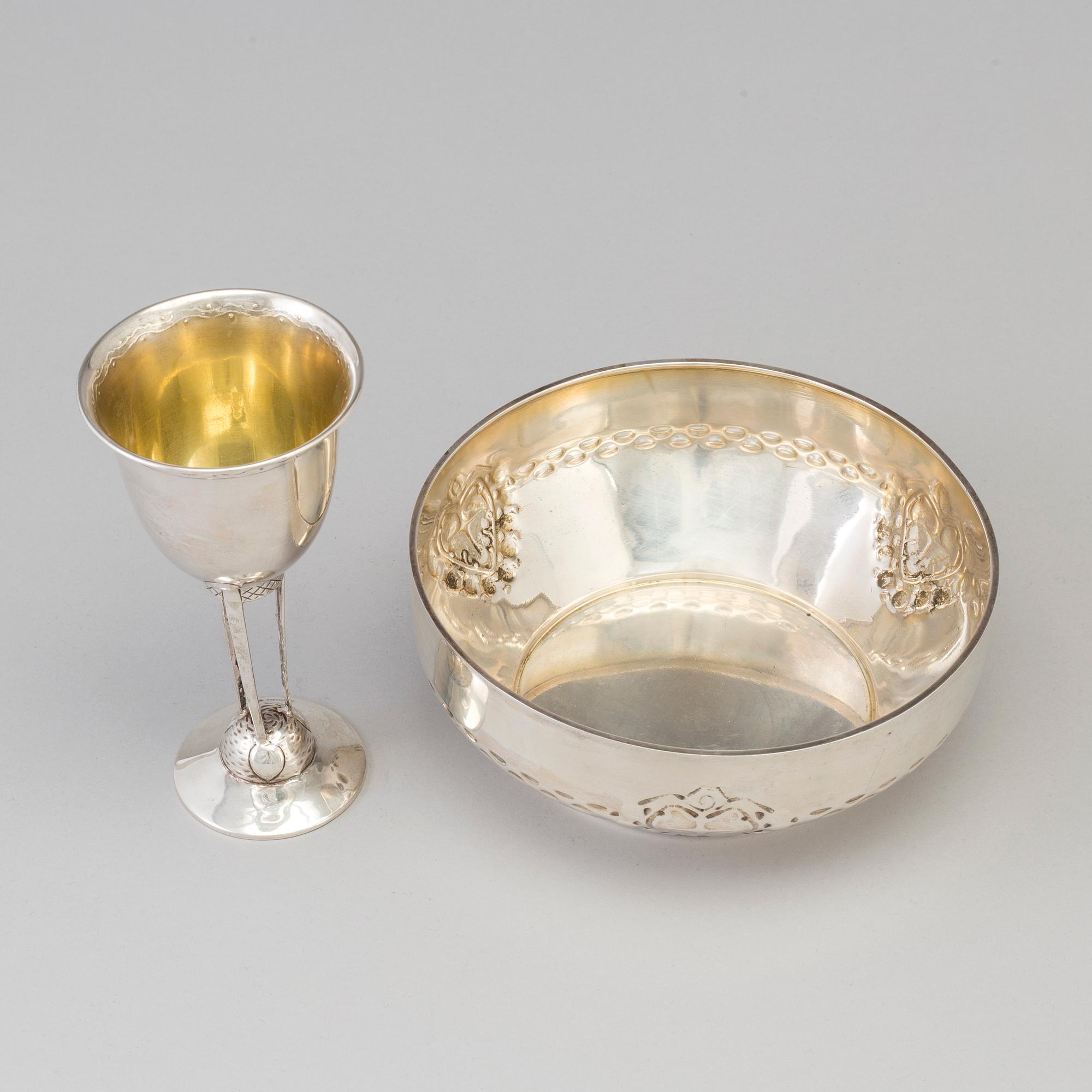 A Swedish Art Nouveau parcel-gilt bowl, maker's mark Anders Ulrik Wahlberg, Gävle, 1913 and a parcel-gilt chalice, 1911.
