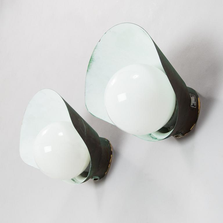 Paavo Tynell, a pair of mid-20th century '7309' out door lights/ wall lights for Idman Finland.