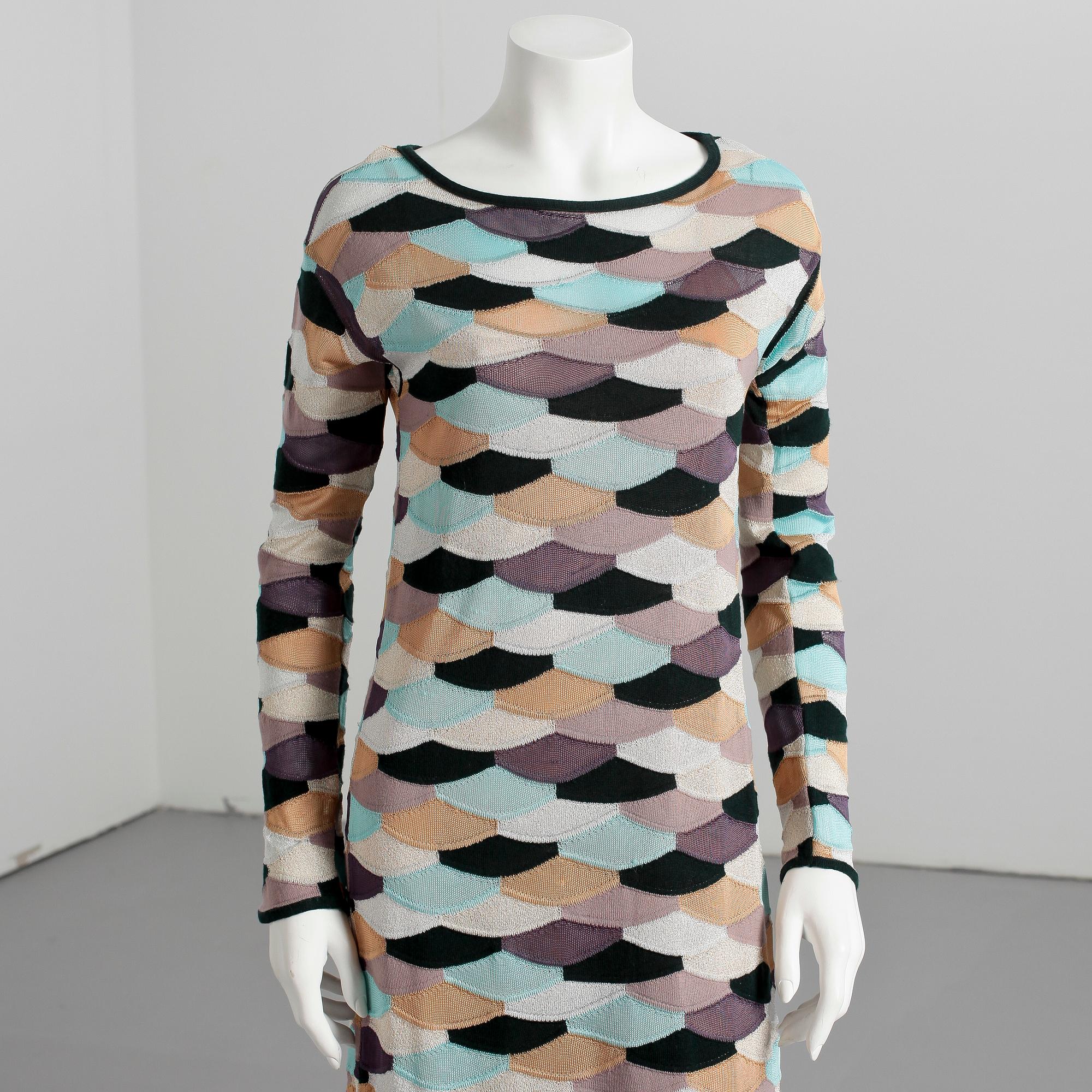 KLÄNNING, Missoni, italiensk storlek 44.