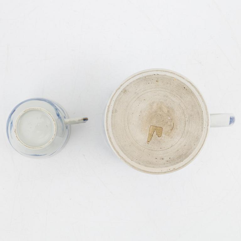 Seven pieces of porcelain, China, 18th-20th century.