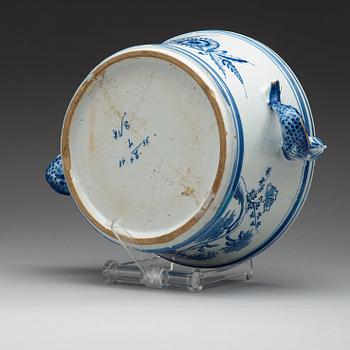 Rörstrand, TERRIN, fajans. Rörstrand, 1700-tal, daterad 25/7 (17)51.