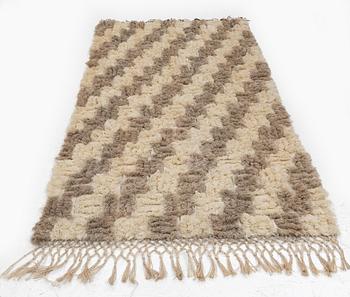 Ingrid Hellman-Knafve, enligt uppgift, vävnad, ca 195 x 100 cm.