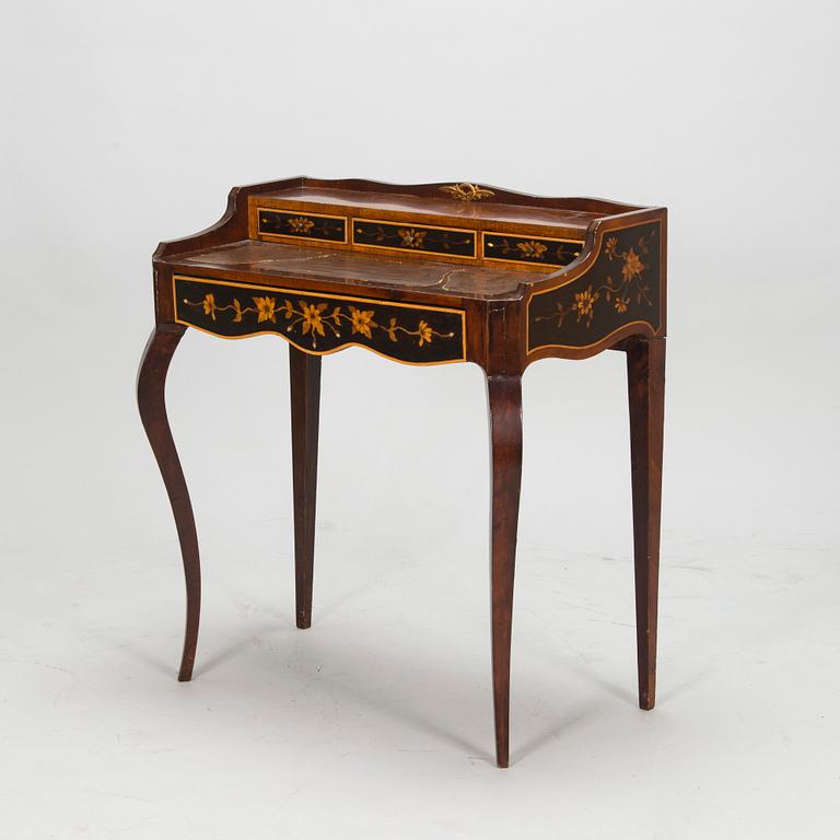 Ladies' writing desk, Central Europe, first half of the 20th century.