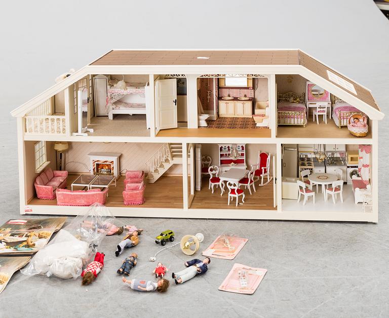 A 1980's Lundby dollhouse.