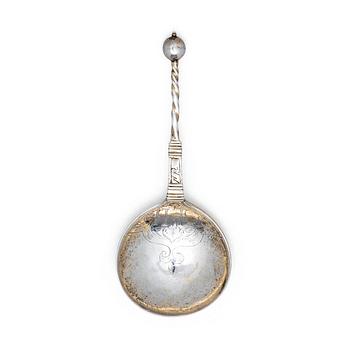 A late 17th century Baroque silver spoon, unidentified mark, Northern Europe.