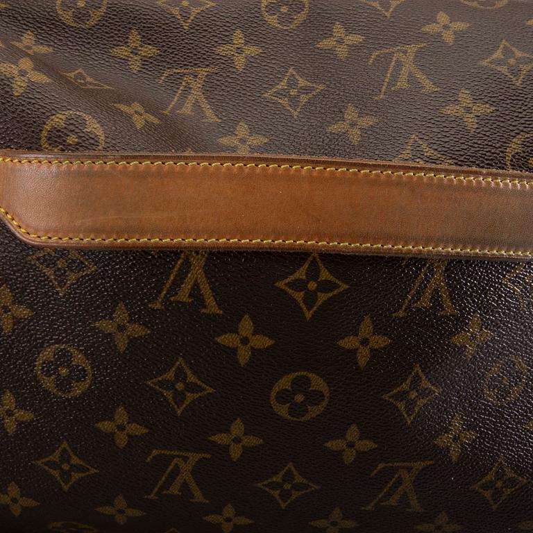 LOUIS VUITTON, Messenger bag.