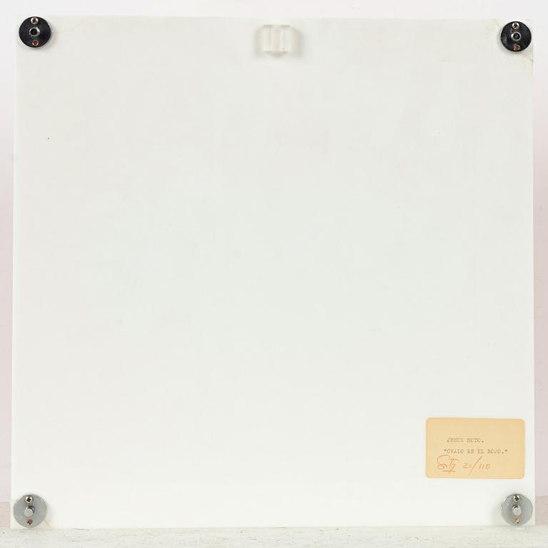 Jesús Rafael Soto, "Ovalo En El Rojo".