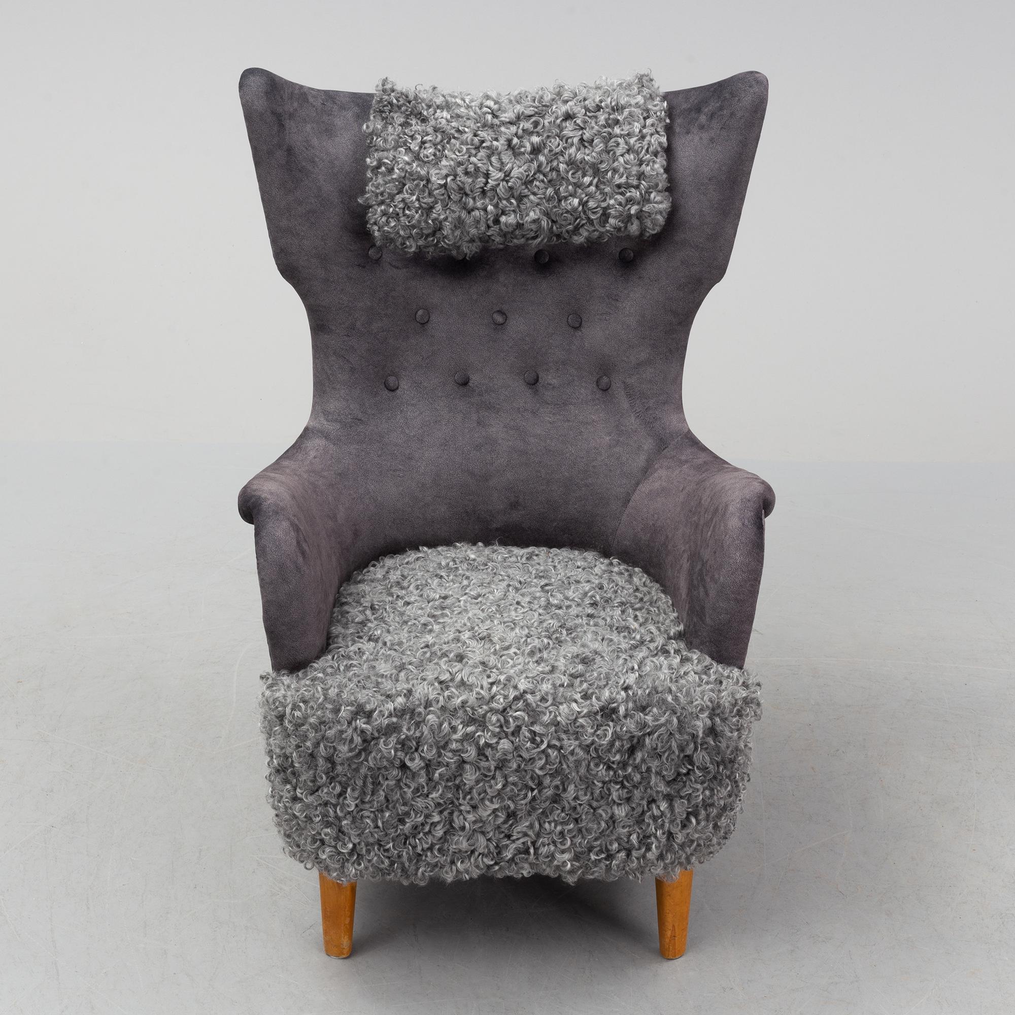 Dux, a Swedish Modern easy chair, 1940's/50's.