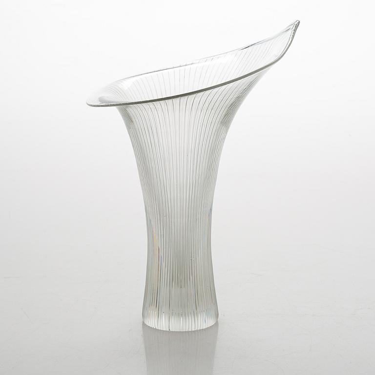 Tapio Wirkkala,  vas, "Kanttarell", signerad Tapio Wirkkala, Iittala. 1950-tal.