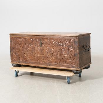 Chest 19th century.