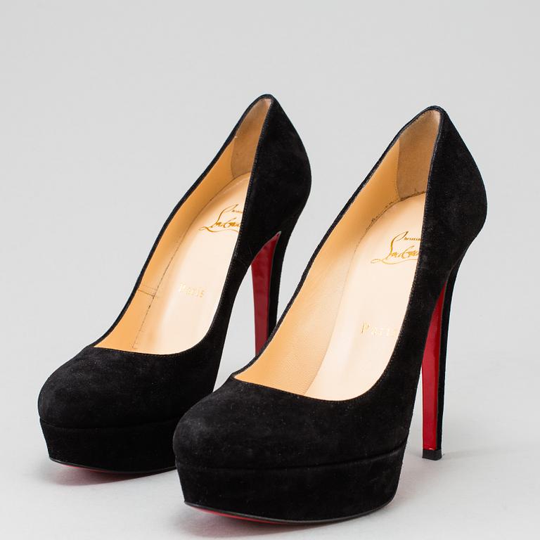 PUMPS, CHRISTIAN LOUBOUTIN, storlek 38.