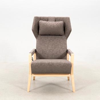 Roger Persson, armchair "Select wood" Swedese, 21st century.