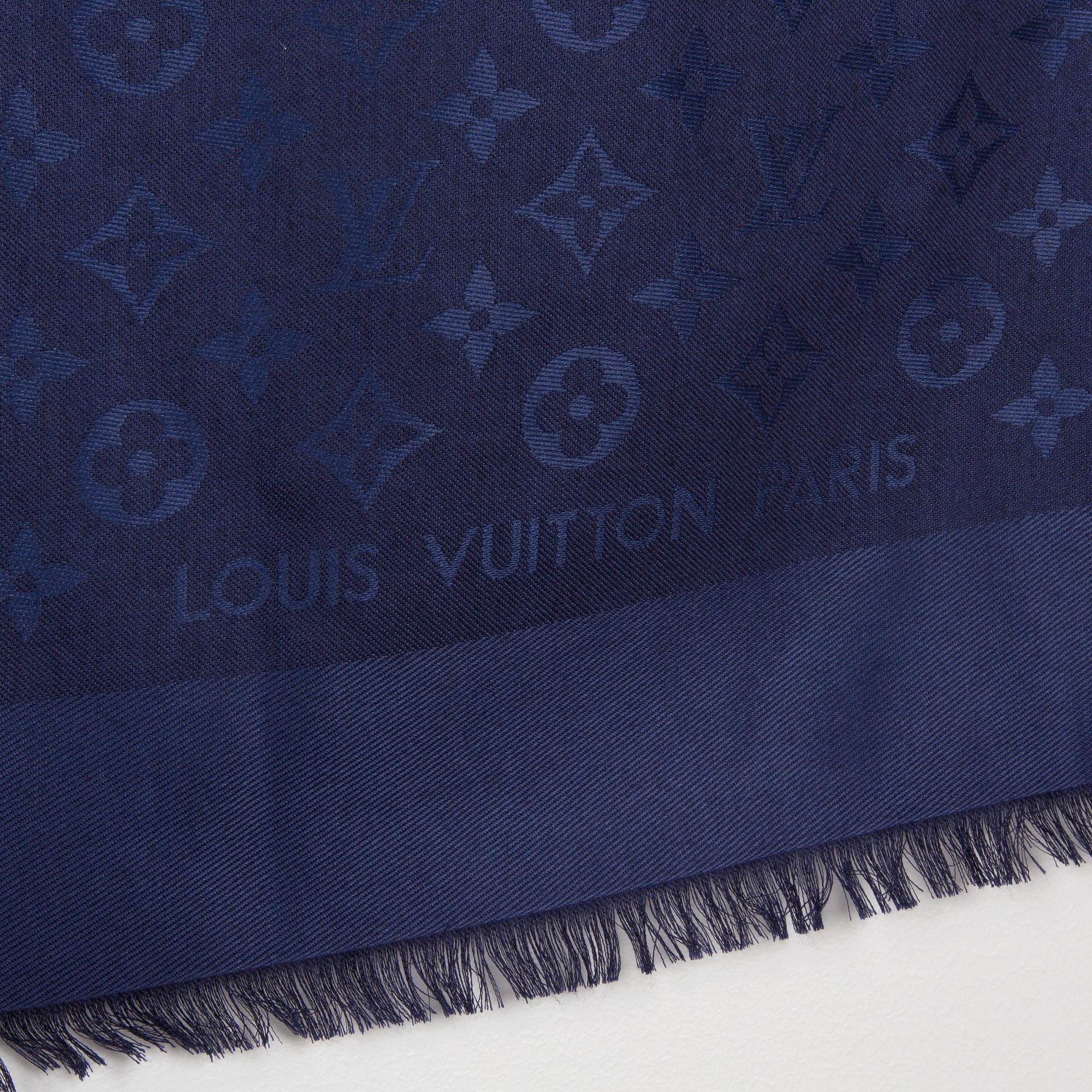 SJAL, Louis Vuitton.