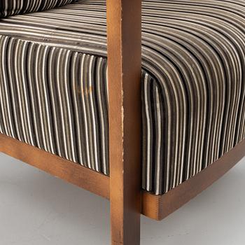 A pair of armchairs, Andreu World, Spain, 21st Century.