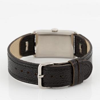 Omega, wristwatch, 22.5 x 30.5 mm.