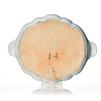 Bricka, porslin. Qingdynastin, 1700-tal.