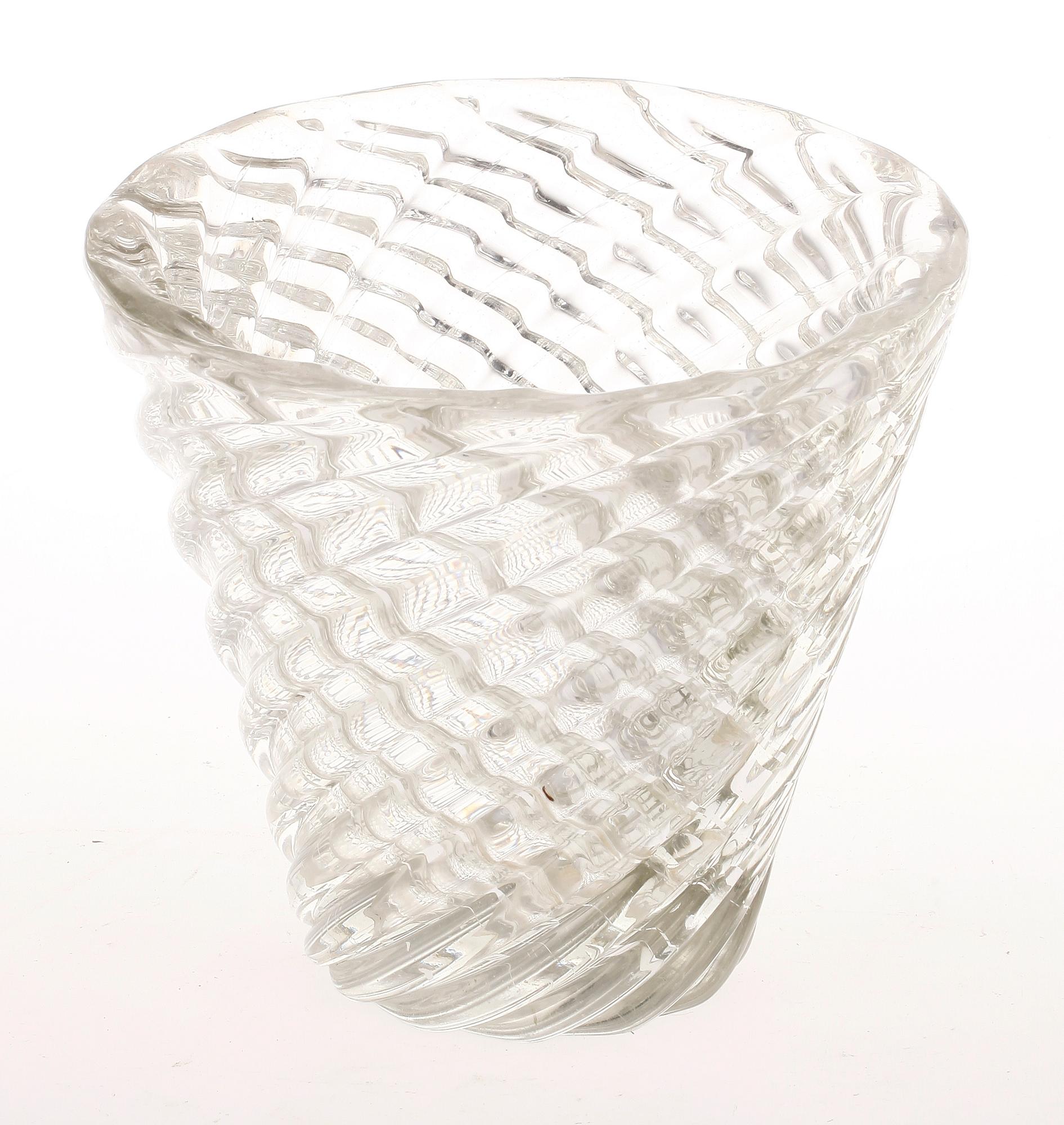 VAS, glas, Venini, Italien, 1900-talets första hälft.