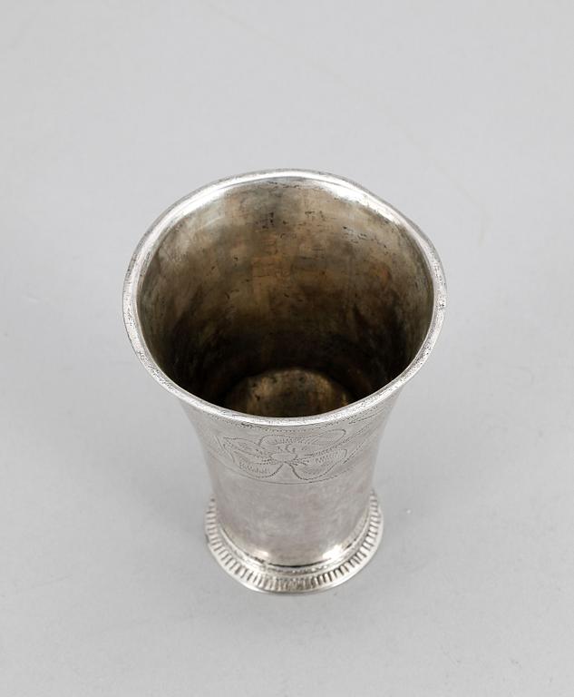 BÄGARE, silver, Johan Pettersson Berg. Norrköping 1754.