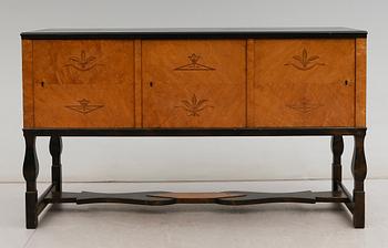 SIDEBOARD, Carl Malmsten, "Haga", Nordiska Kompaniet ca 1930.