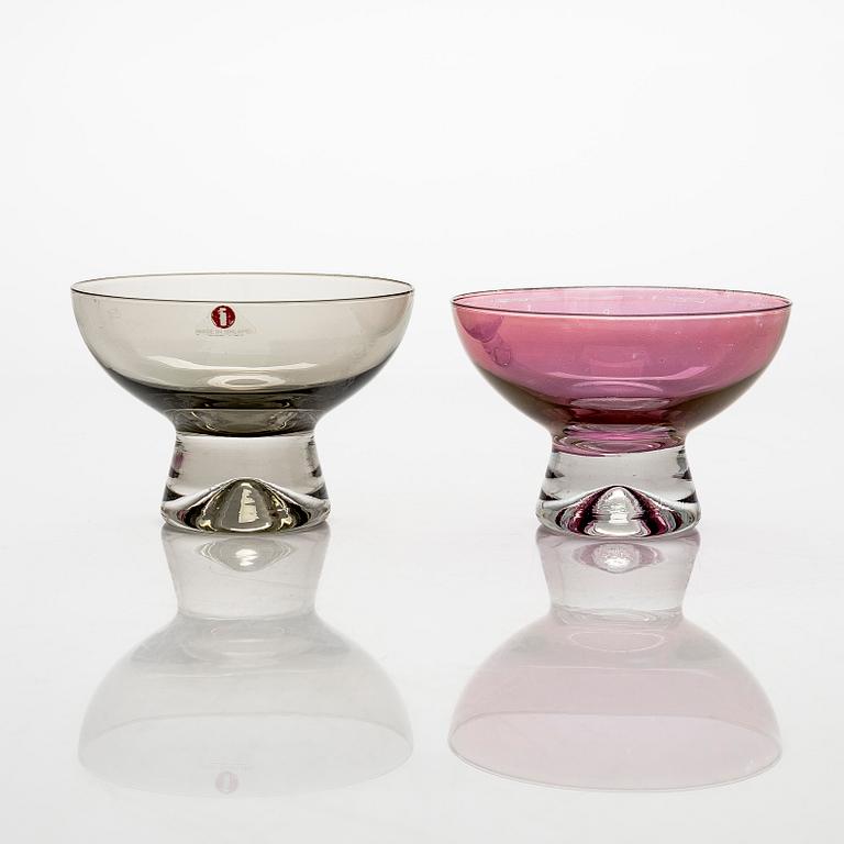 Tapio Wirkkala, a set of 16 dessert bowls, model 2092. Iittala mid-20th century.