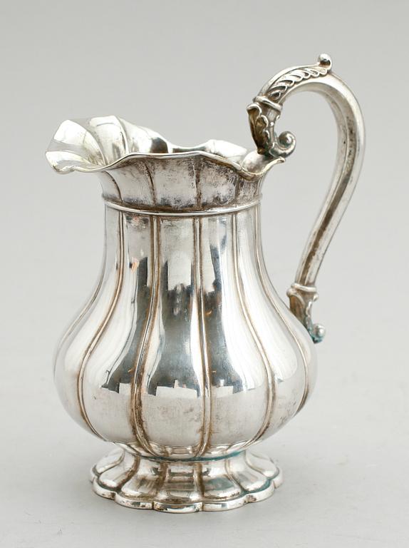 GRÄDDKANNA, silver, sannolikt Österrike-Ungern, 1800-tal. Vikt ca 198 g.